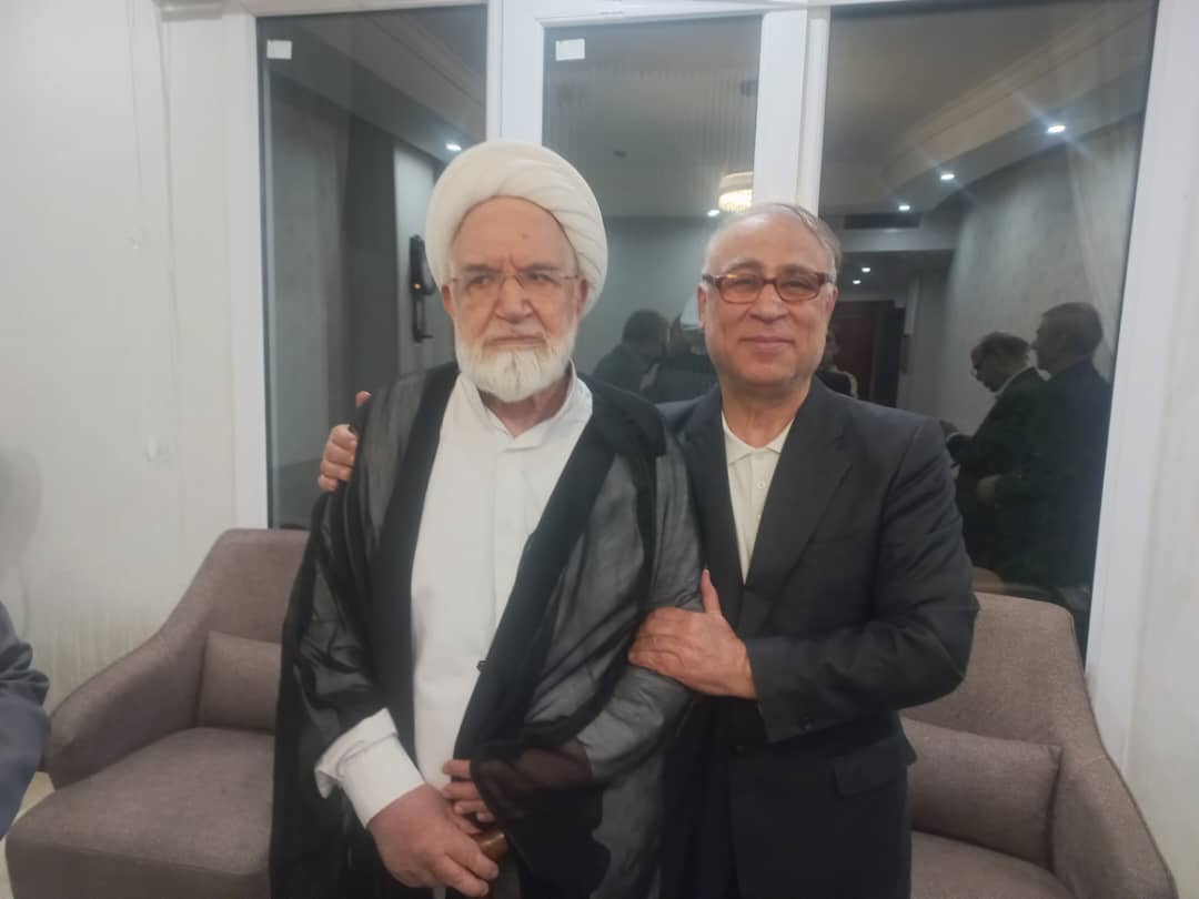 دیدار جمعی از اصلاحطلبان با کروبی 1 IMG 20250508 WA0188