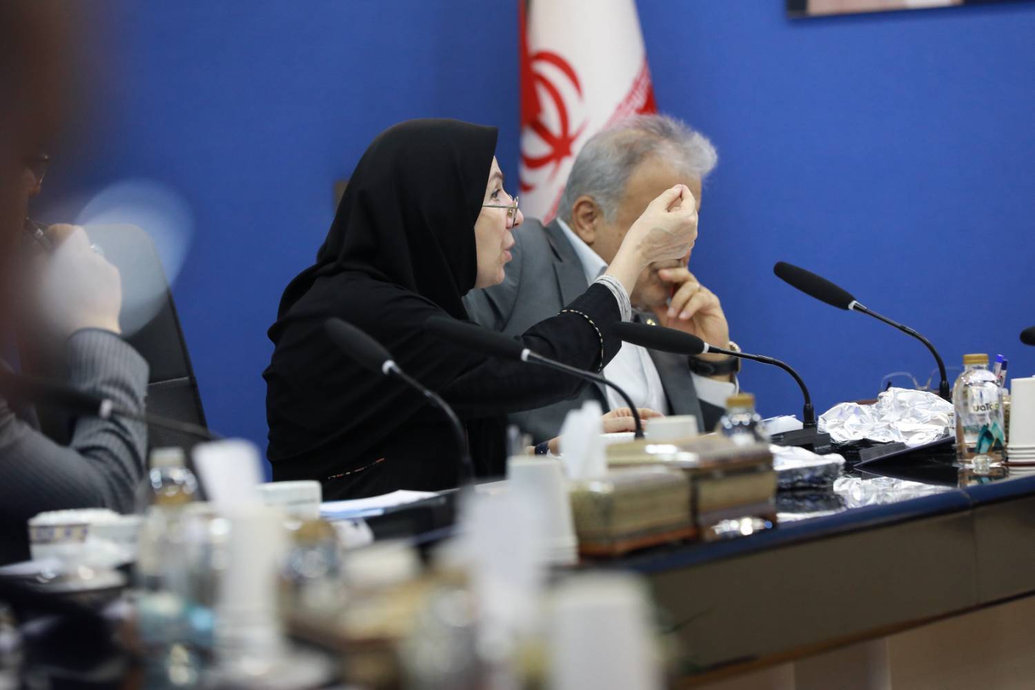 نشست مشترک اتابک و فرزين برای تأمین ارز صنایع 4 IMG 20251106 104201