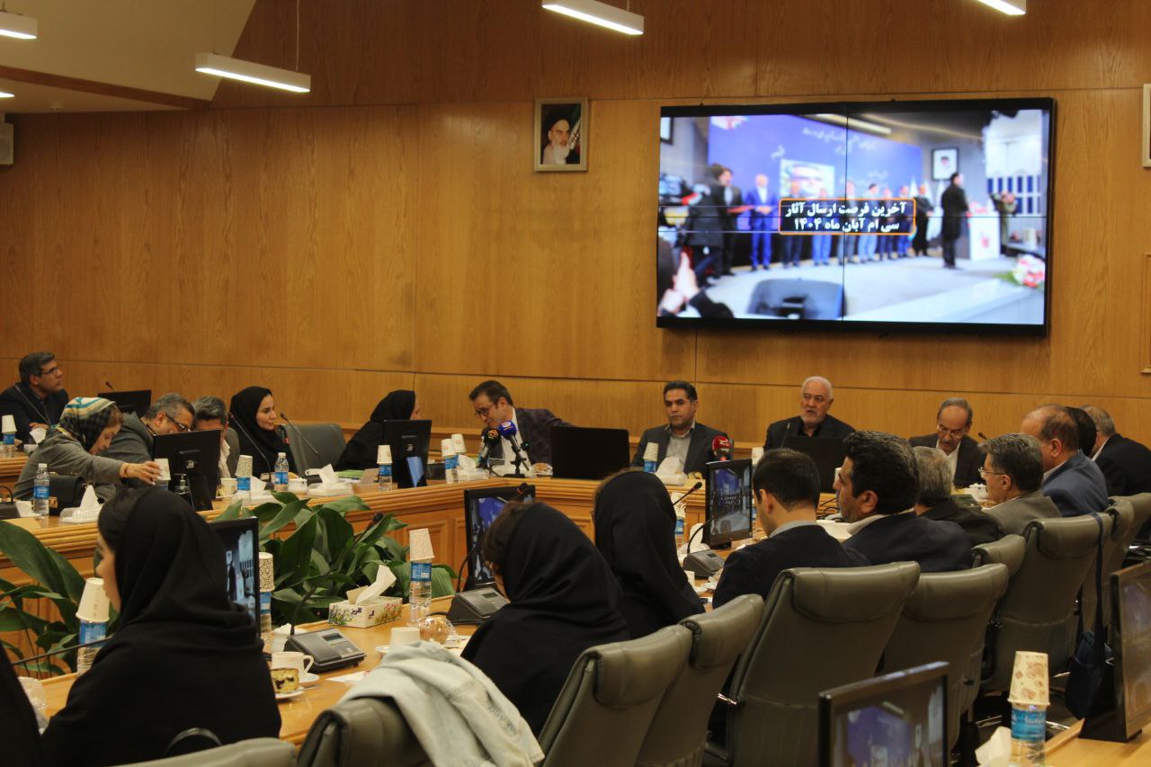 گرامیداشت هفته کار آفرینی در مشهد 3 IMG 20251113 190607 844