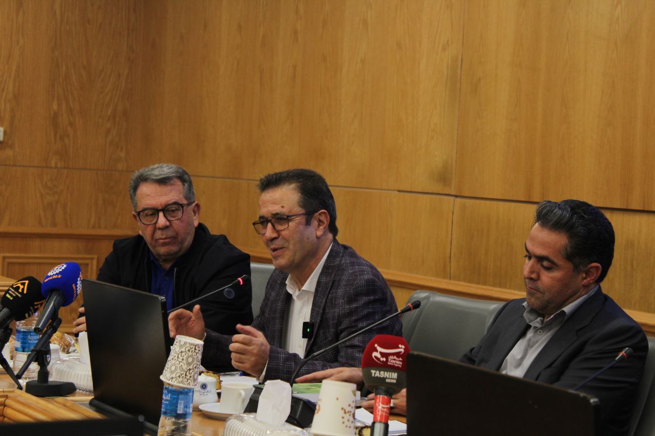 گرامیداشت هفته کار آفرینی در مشهد 4 IMG 20251113 190608 382