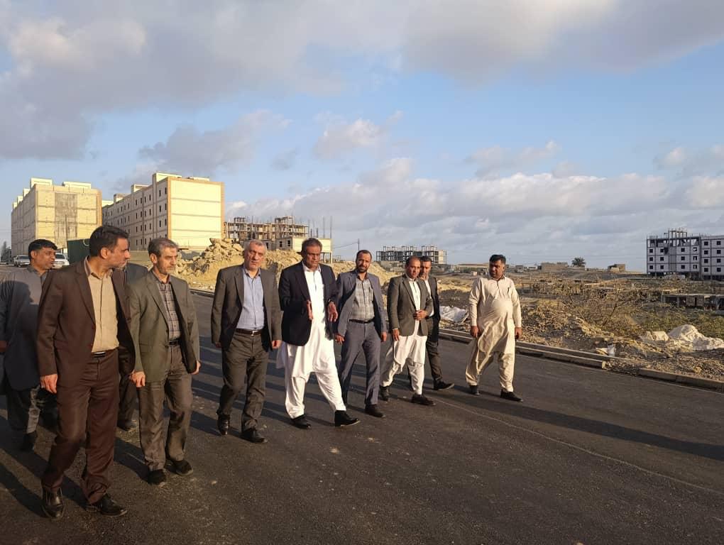 بازدید فرمانده بسیج وزارت راه از پروژه های جنوب استان سیستان 1 IMG 20251215 WA0082