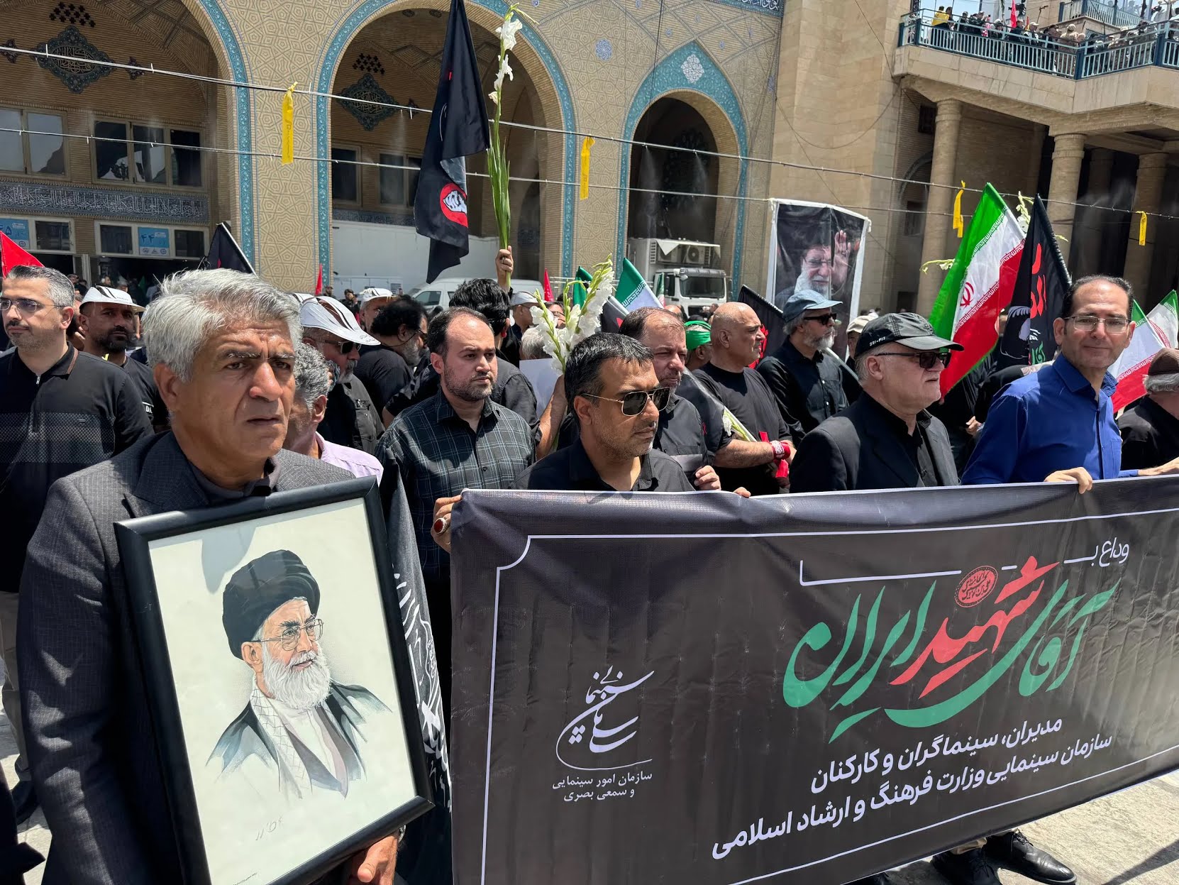 وداع اهالی سینما با رهبر شهید انقلاب 8