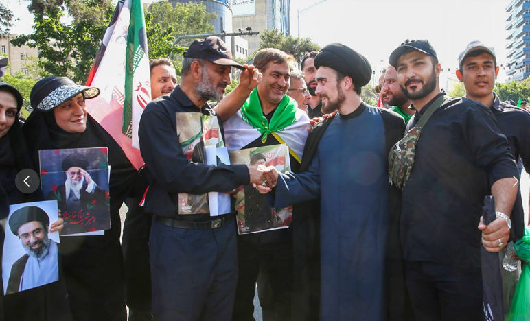 تشییع میلیونی «آقای شهید ایران» در تهران 13 63895402