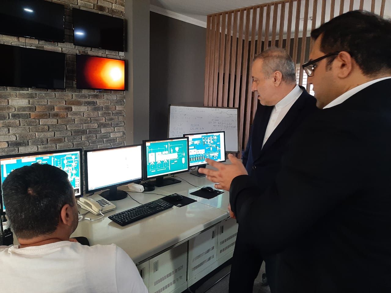 بازدید سرکنسول ایران در نخجوان از کارخانه سیمان ریگس 9 IMG 20260904 WA0406