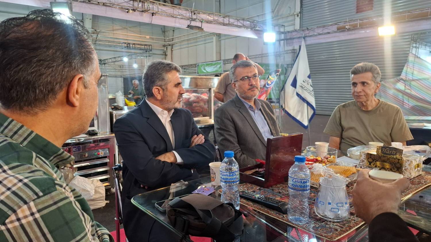 حضور مدیرعامل کارخانه کامپوره در نمایشگاه پاییزه قزوین 3 IMG 20260915 133446